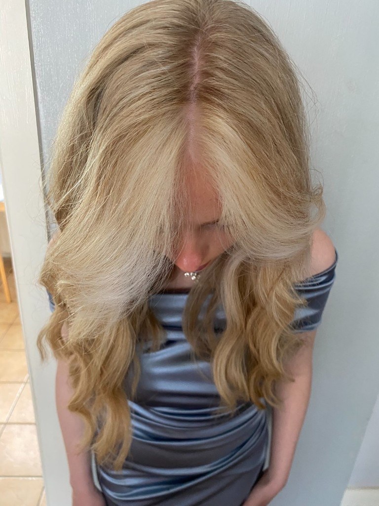 Full buttery blonde waves