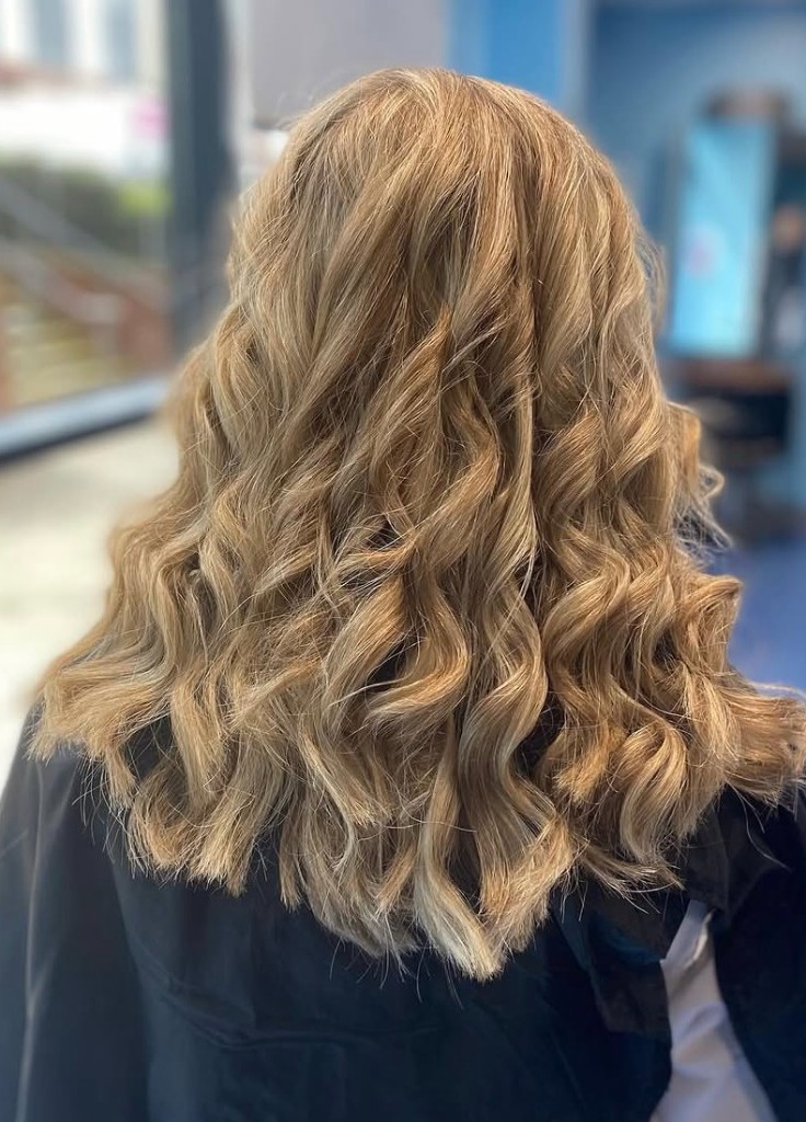 Caramel waves from the back